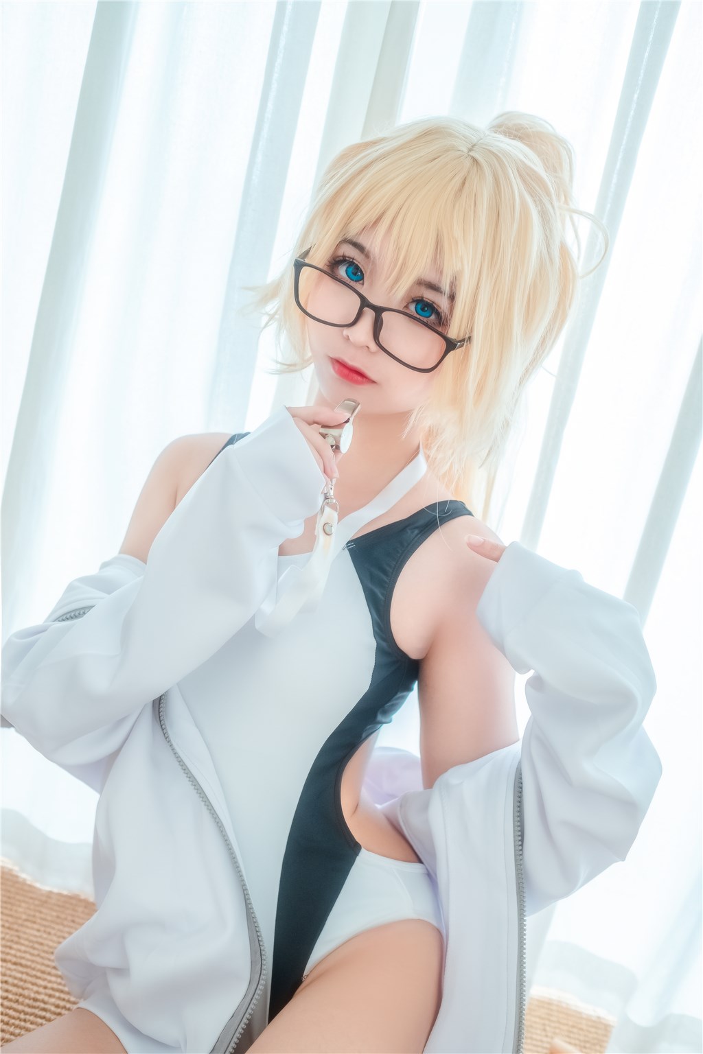 撕裂幽暗纪：当红偶像私会地下势力，黑料全程记录震撼内幕真相