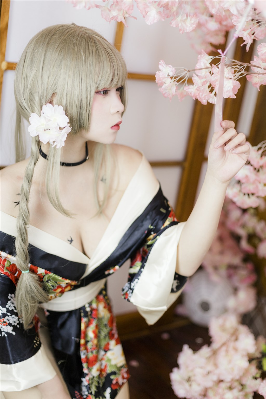 91爆料夜色禁情话录:在91吃瓜现场,91黑料大事件与91视频共同掀起狂热火花